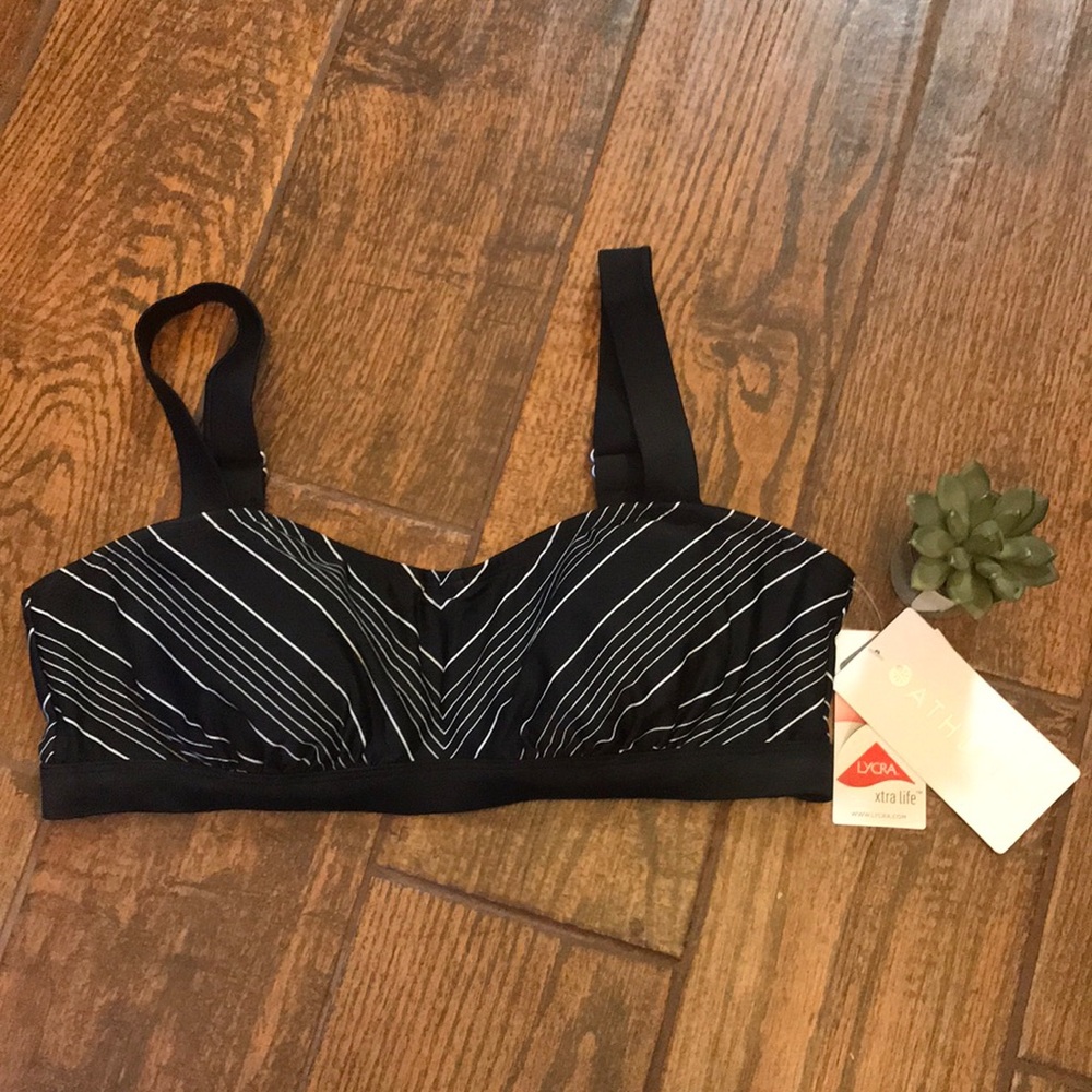 NWT Athleta Chevron bikini top